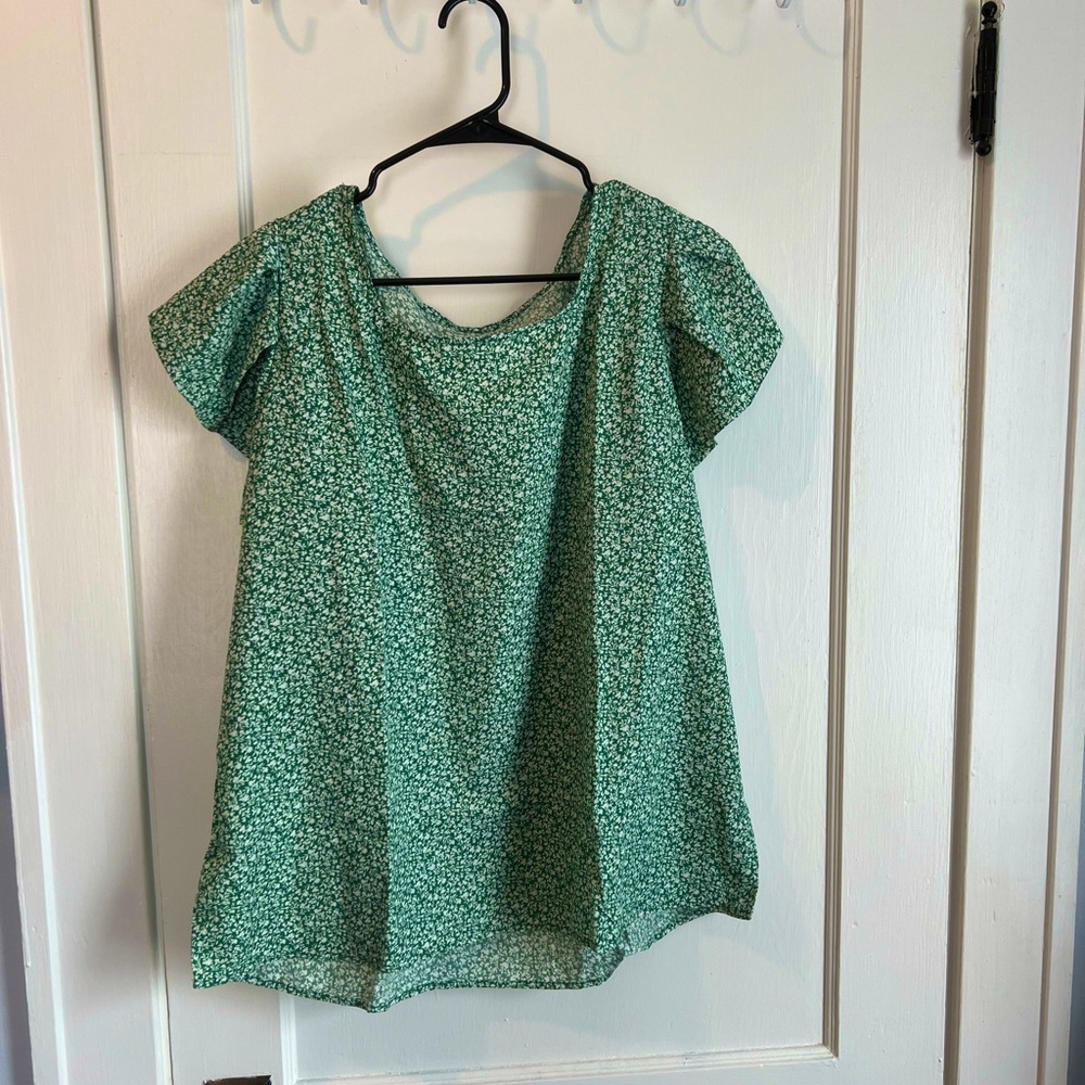 NEVER WORN